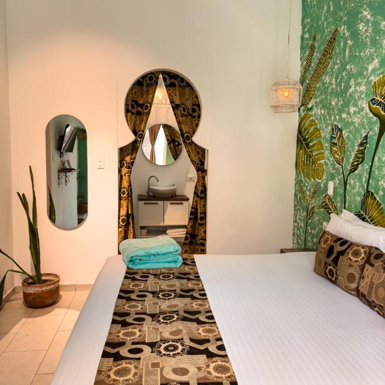 Casa Zahri Boutique Hostel - Double Room - 14