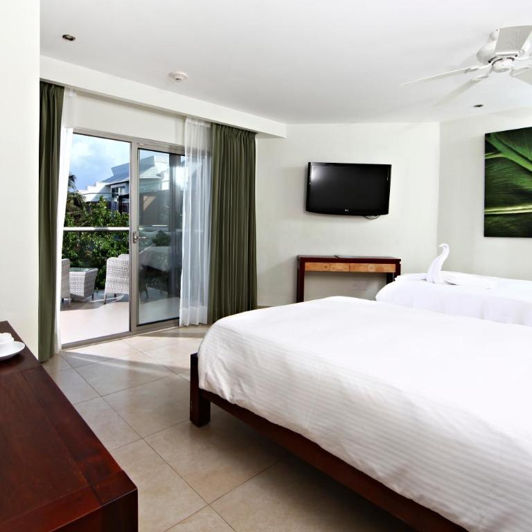 Sandos Caracol Nature Resort & Water Park All Inclusive - Pool View Superior - 2