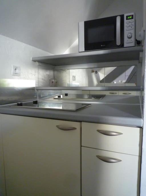 Appt 2 pers avec terrasse sud proche vieille ville - Apartamento de 1 dormitorio - 4