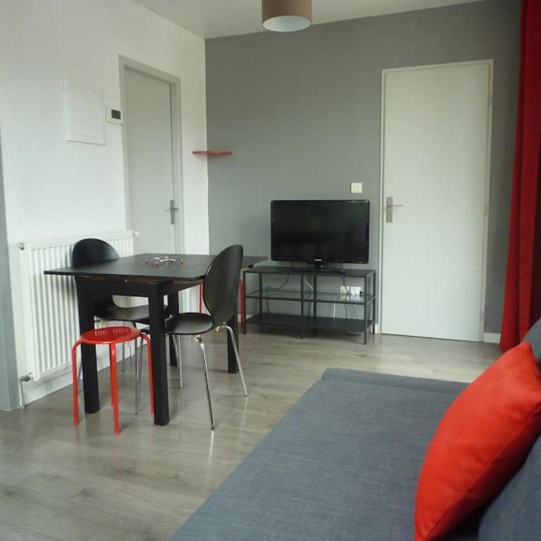 Appt 2 pers avec terrasse sud proche vieille ville - Apartamento de 1 dormitorio - 5