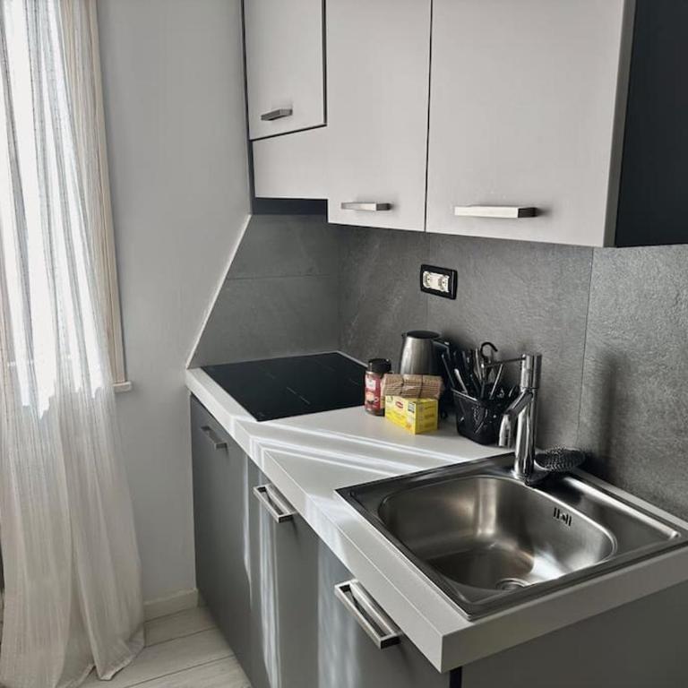 Bilocale Di Lusso Centro Storico zona Verdi - Appartamento con 1 Camera da Letto - 8
