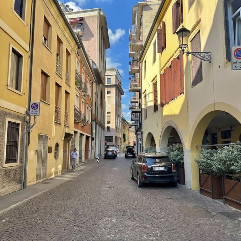 Bilocale Di Lusso Centro Storico zona Verdi - Appartamento con 1 Camera da Letto - 15