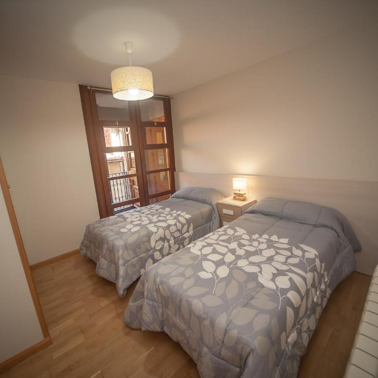 Apartamento Pradas Jaca - Apartamento de 3 dormitorios - 3