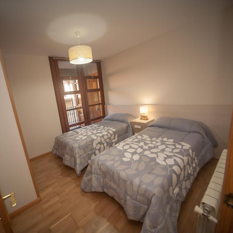Apartamento Pradas Jaca - Apartamento de 3 dormitorios - 4