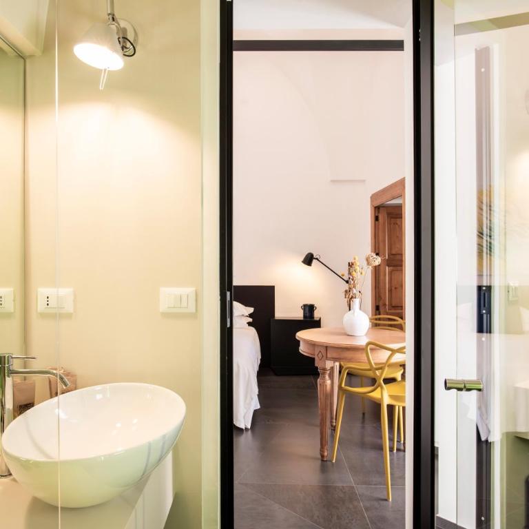 Palazzo Biancofiore, suites & rooftop Ostuni - Junior Suite con Balcone - 8