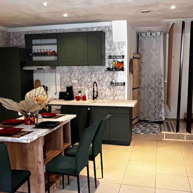 T3 6 couchages grands buffets et plages - Appartamento con 1 Camera da Letto - 10
