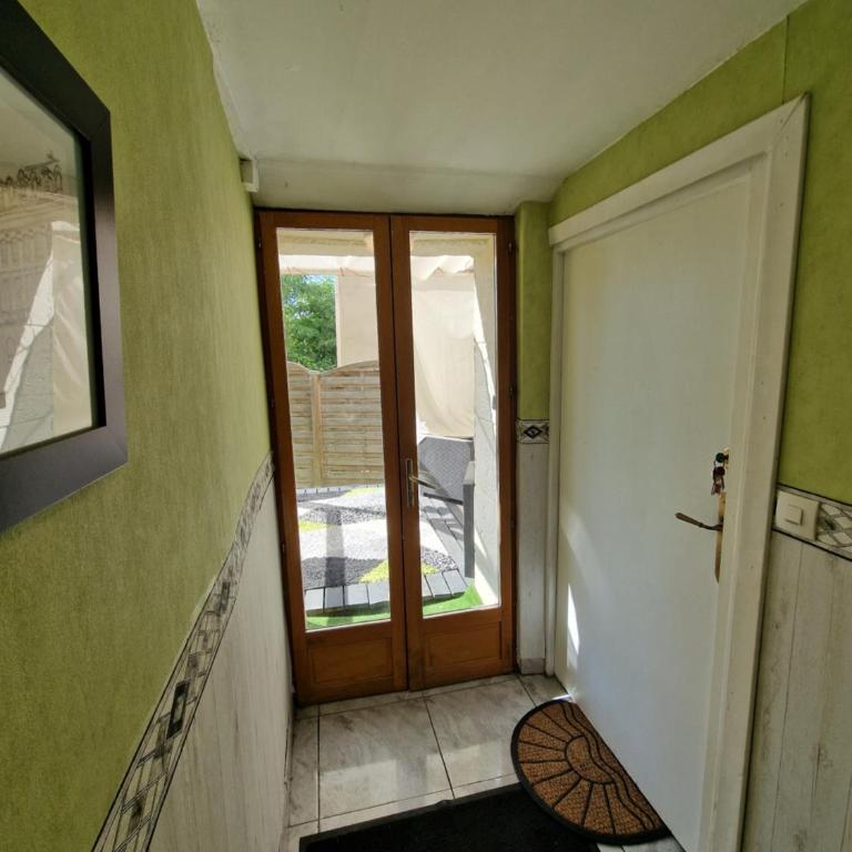 Studio l'Olivier avec terrasse - Apartment mit 1 Schlafzimmer - 8