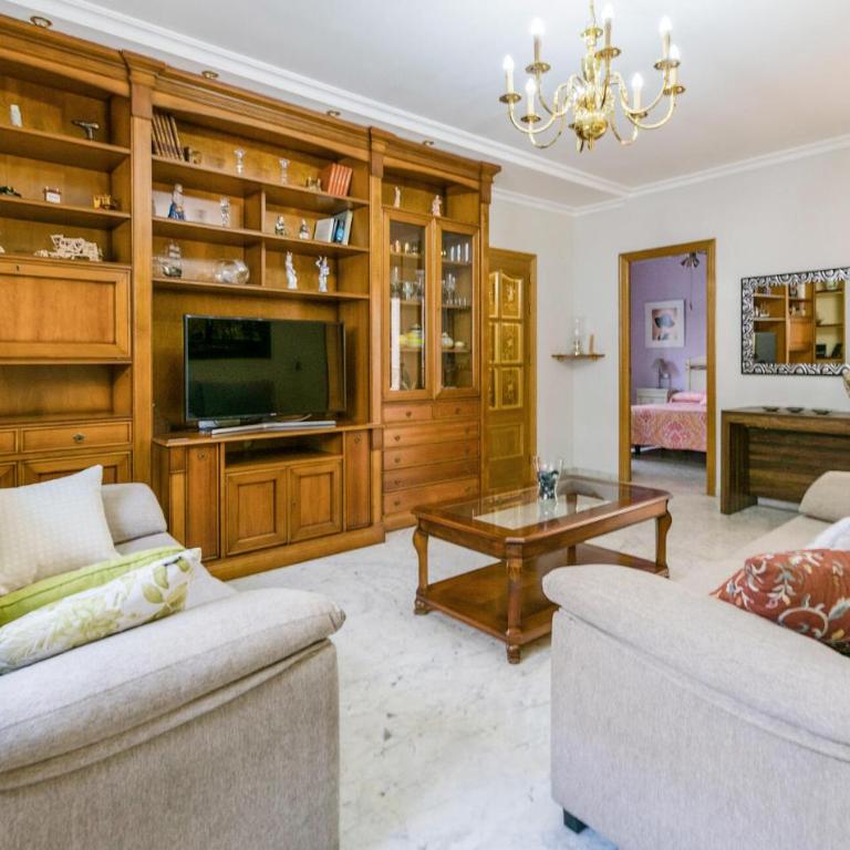 1 Bedroom Awesome Apartment In Sevilla - Apartamento de 1 dormitorio - 2