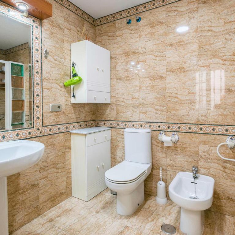 1 Bedroom Awesome Apartment In Sevilla - Apartamento de 1 dormitorio - 14