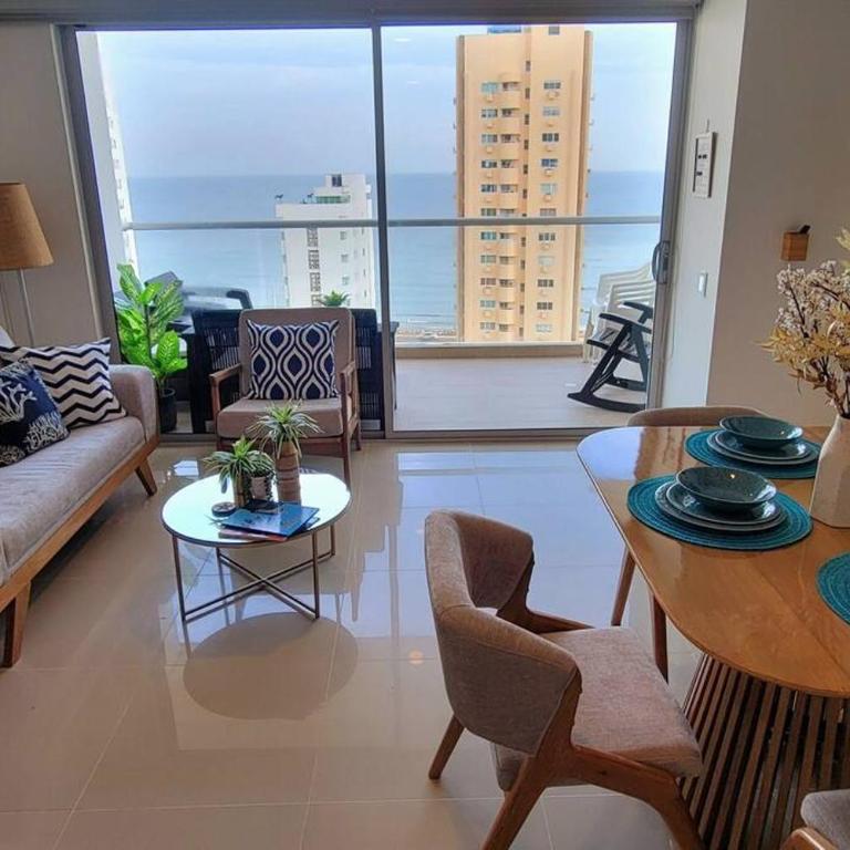 Stunning Infinity Pool, Balcony, steps from Walled City & Marbella Beach - Three-Bedroom Apartment - 10