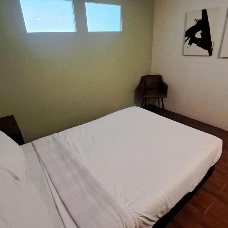 3 RECS: BEAUTIFUL, SPACIOUS AND IMMEDIATE TO PASEO REFORMA - Three-Bedroom Apartment - 12