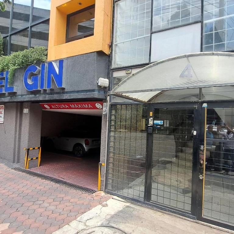 3 RECS: BEAUTIFUL, SPACIOUS AND IMMEDIATE TO PASEO REFORMA - Three-Bedroom Apartment - 18