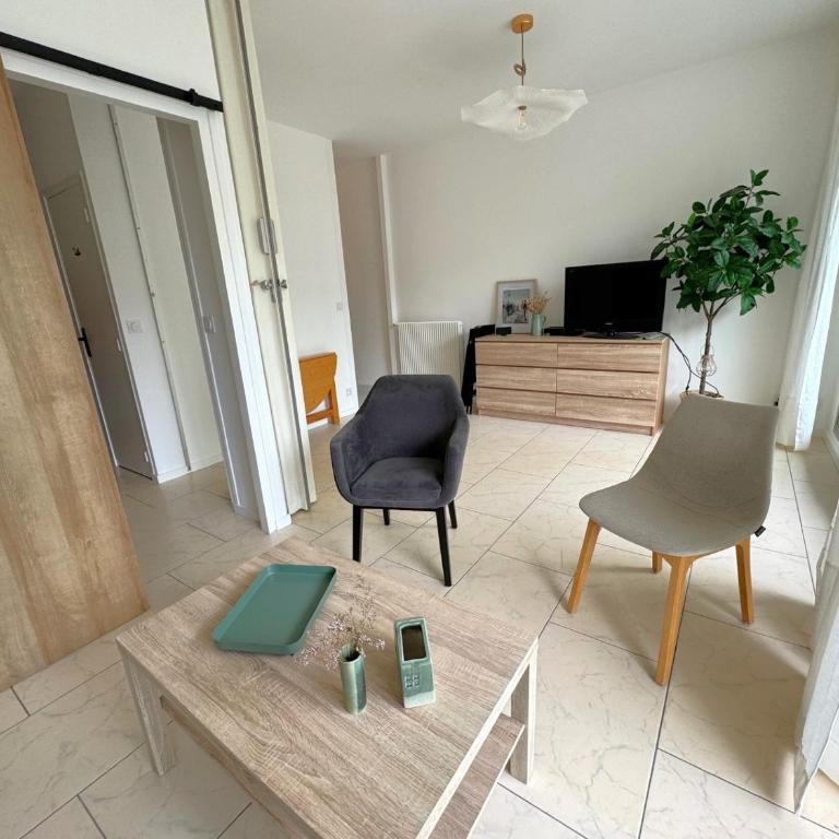 Appartement à Arcachon : Plage à 50m, Terrasse, Parking, WIFI, 4 Pers - FR-1-474-266 - Apartment - 4