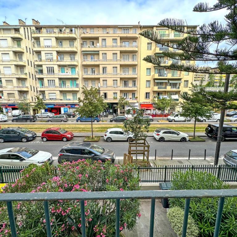 Gorgeous Oceanfront Apartment Promenade - Appartement - Vue sur Mer - 45