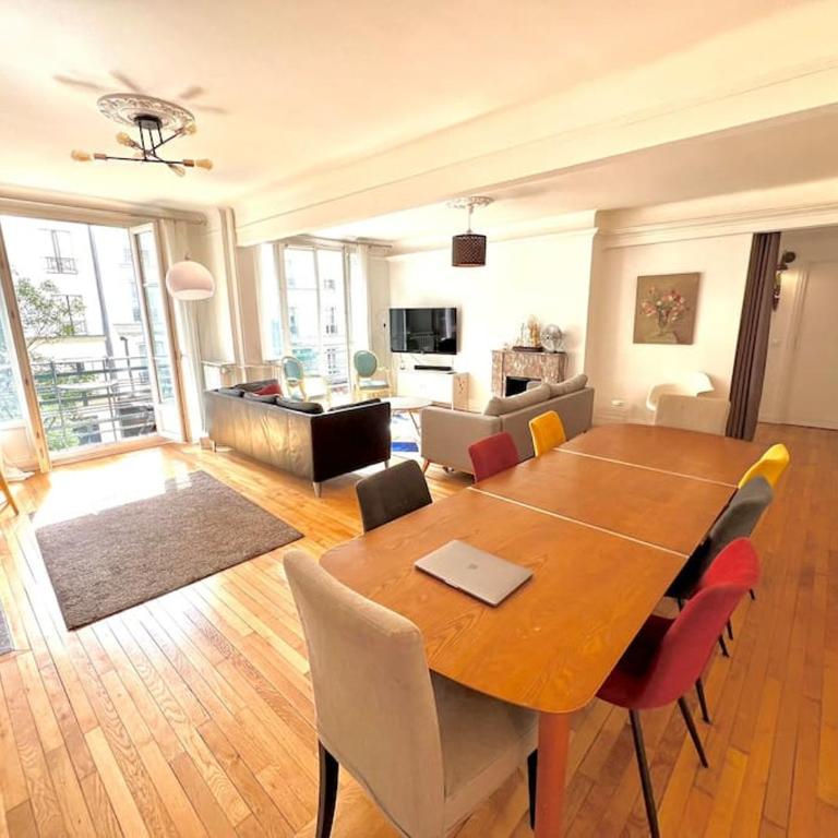 Grand appartement centre Paris 8 couchages - Appartement - 2