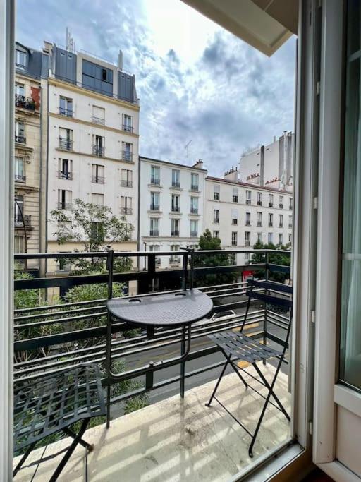Grand appartement centre Paris 8 couchages - Appartement - 9
