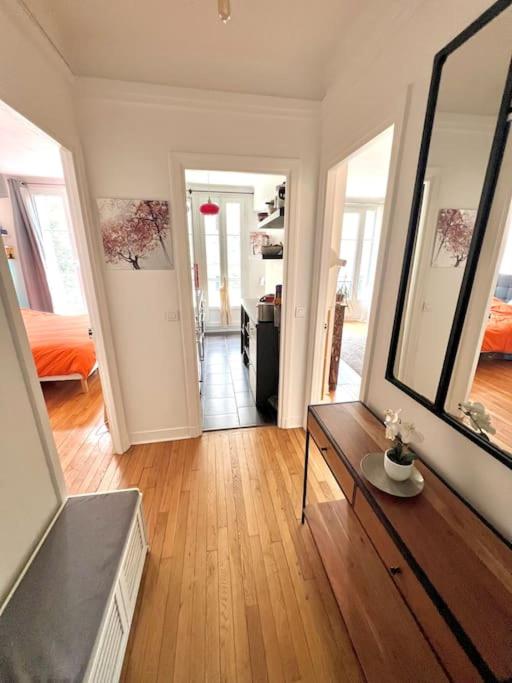 Grand appartement centre Paris 8 couchages - Appartement - 18