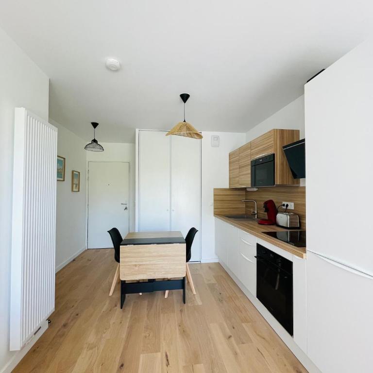 T2 neuf quartier Vieux Port avec ascenseur et terrasse - Apartment mit 1 Schlafzimmer - 5