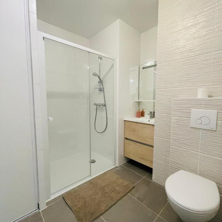T2 neuf quartier Vieux Port avec ascenseur et terrasse - Apartment mit 1 Schlafzimmer - 6