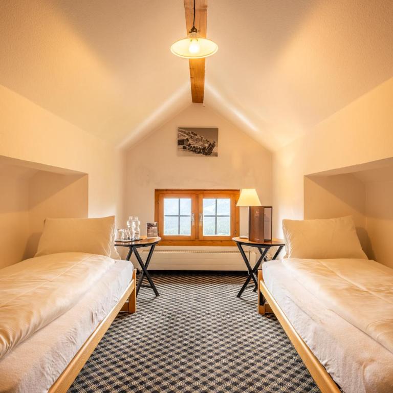 FidazerHof - Familienzimmer mit Balkon - 3