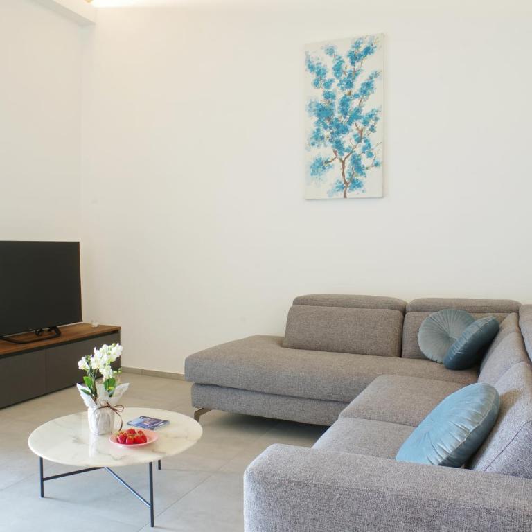 La Terrazza sul Lago - Appartamento con Vista e Balcone - 9