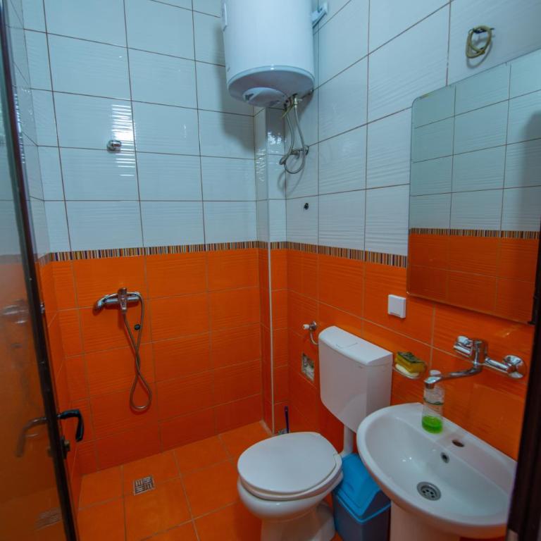 Ami Apartments - Osnovna Trokrevetna Soba - 1