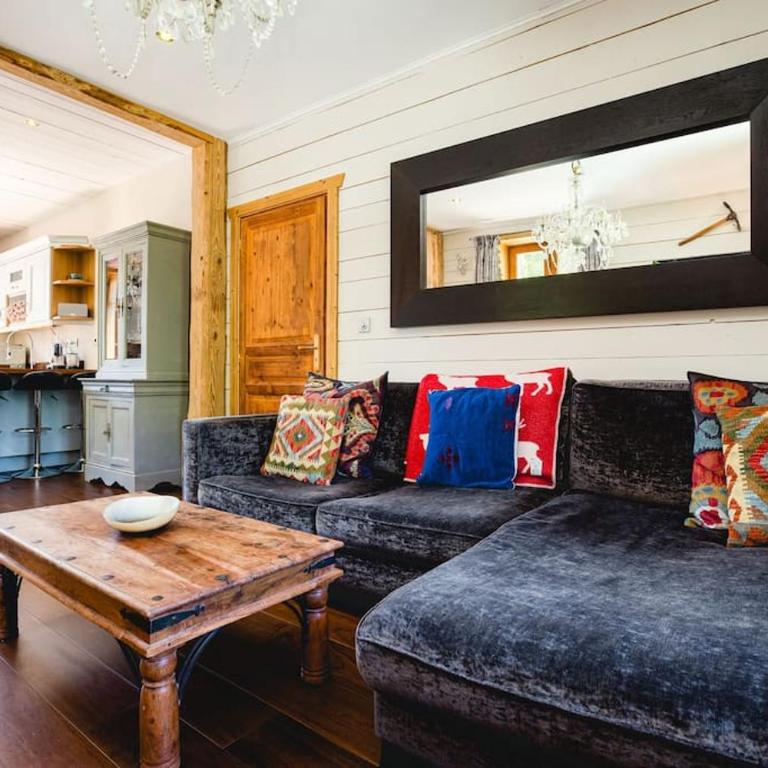 Heart of Chamonix Lovely and cosy 2 bedrooms, terrace, parking - Two-Bedroom Apartment - 27