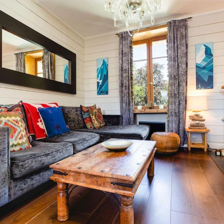Heart of Chamonix Lovely and cosy 2 bedrooms, terrace, parking - Two-Bedroom Apartment - 30