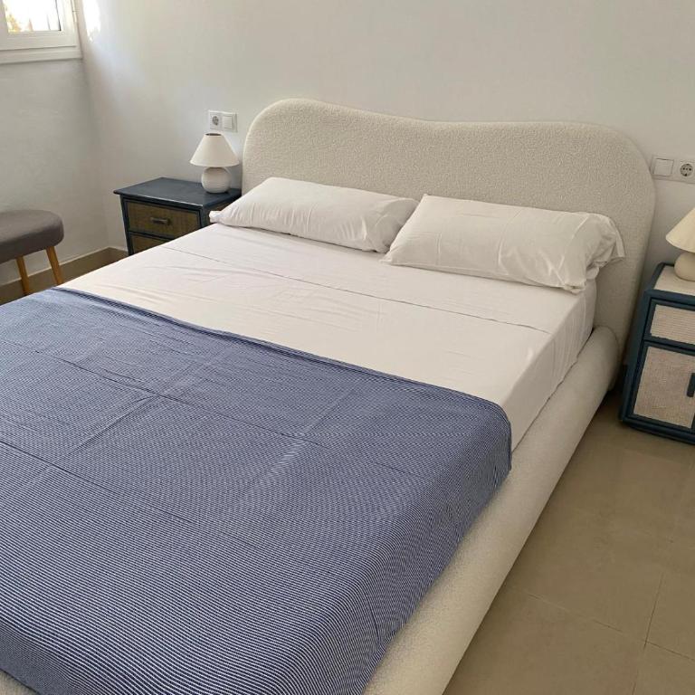 Cal Indigo - Unique flat in Cap Salou - Mind & feet in Water - Apartamento de 2 dormitorios - 13