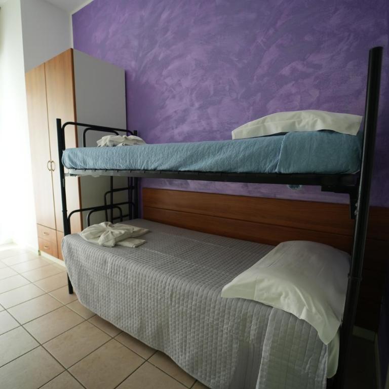 Lugano Residence - Appartamento con 2 Camere da Letto e Balcone - 12