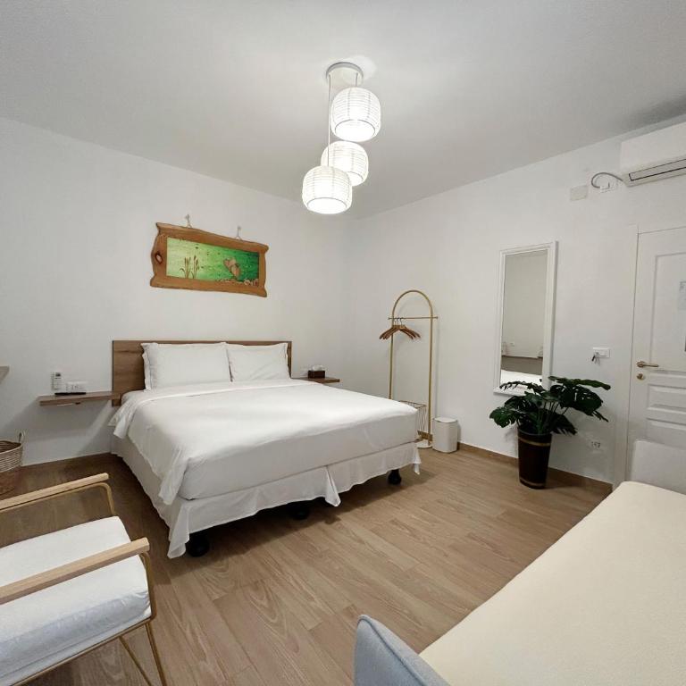 Thalia Room Venezia Mestre - Camera Tripla con Bagno Privato - 7