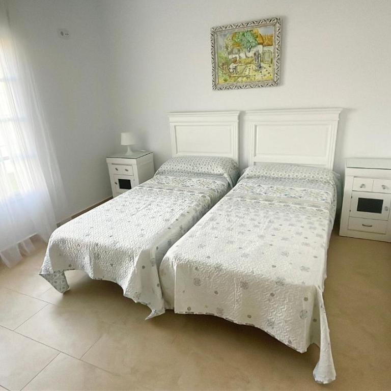 Chalet en Conil, descansa y disfruta BBQ AIRE PISCINA PARKING - Casa de 3 dormitorios - 13