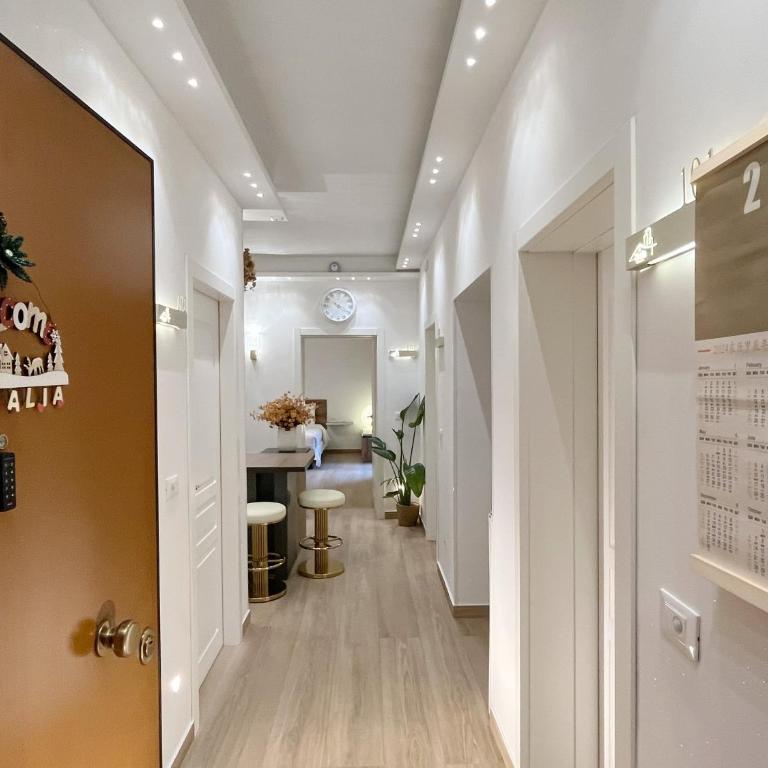 Thalia Room Venezia Mestre - Camera Tripla con Bagno Privato - 19