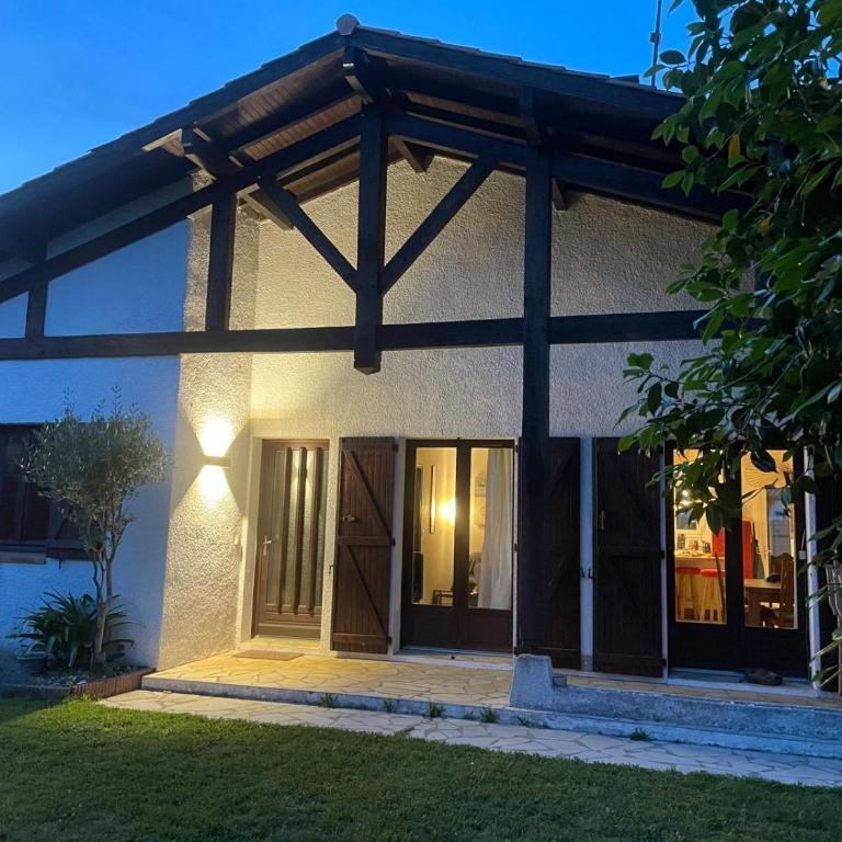 Maison calme et paisible à 10 min des plages - Villa mit 3 Schlafzimmern - 26