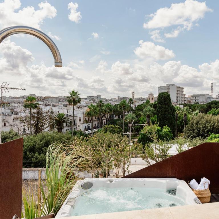 Palazzo Biancofiore, suites & rooftop Ostuni - Suite con Vasca Idromassaggio - 18