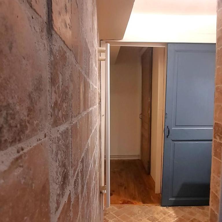 Vue Cité-Centre Historique-Patio-Tendance-calme - Appartement 1 Chambre - 14