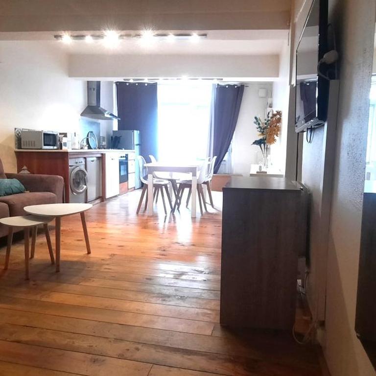 Vue Cité-Centre Historique-Patio-Tendance-calme - Appartement 1 Chambre - 15