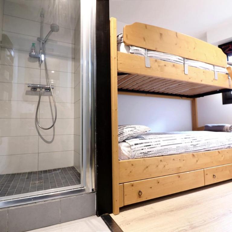 Cozy Alpine Stay Séjour cosy au centre - Appartamento con 3 Camere da Letto - 15