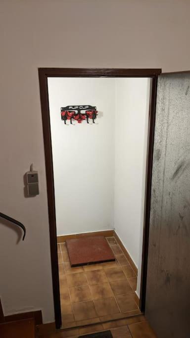 sonnige Ferienwohnung mit Balkon - Apartamento de 1 dormitorio - 18