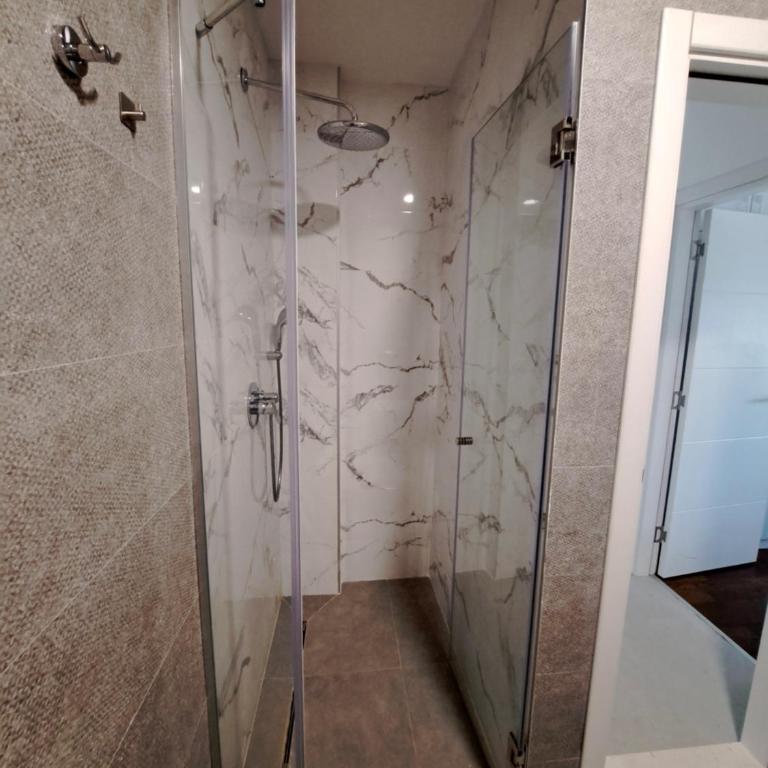 Bella Vista Bay - Deluxe Apartment - 13