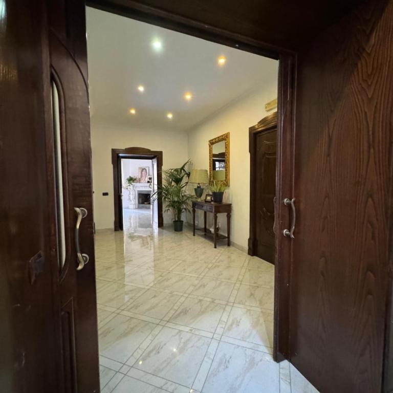 Casa intera con terrazzo - Appartamento con 3 Camere da Letto e con Vista - 72