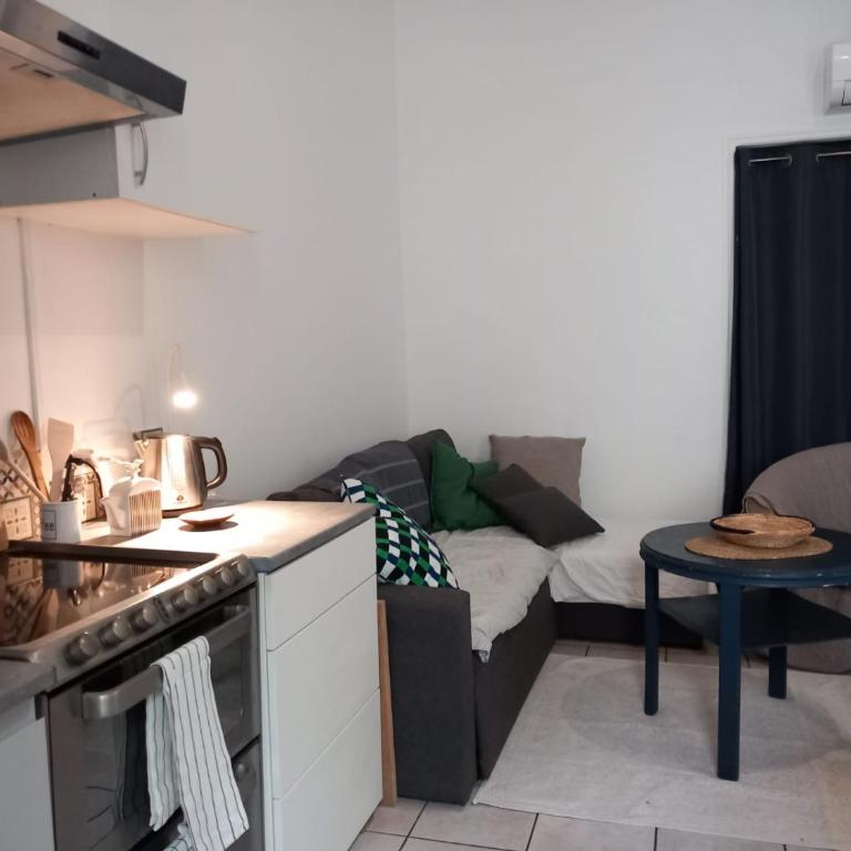 T2 bis Toulon Haute Ville - Two-Bedroom Apartment - 4