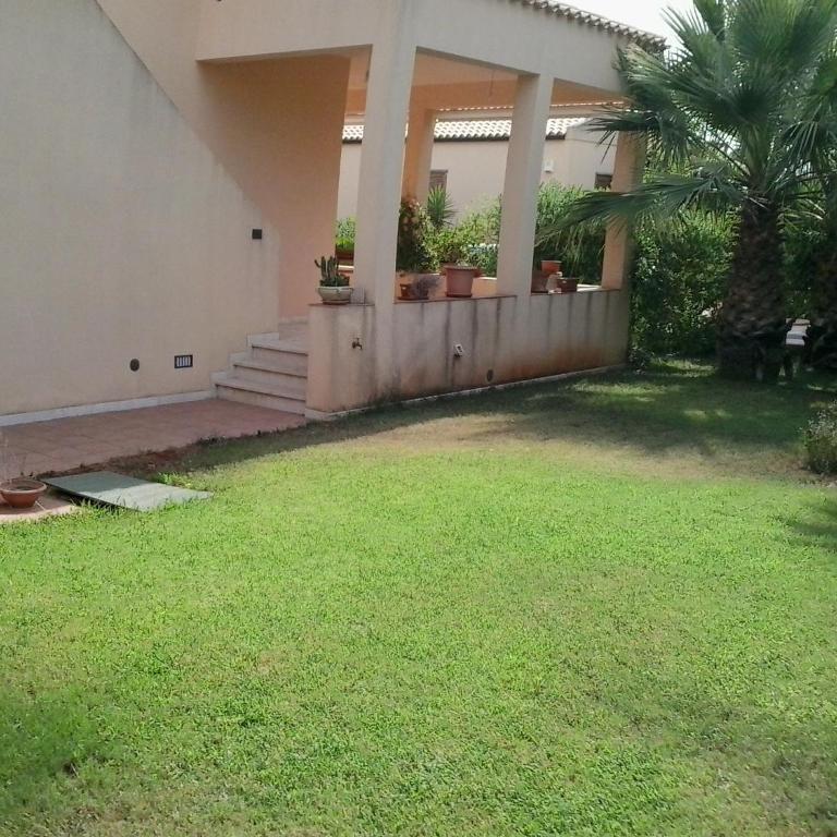 Casa Vacanze Libeccio - Villetta con giardino e piscina condominiale - Casa Vacanze - 40
