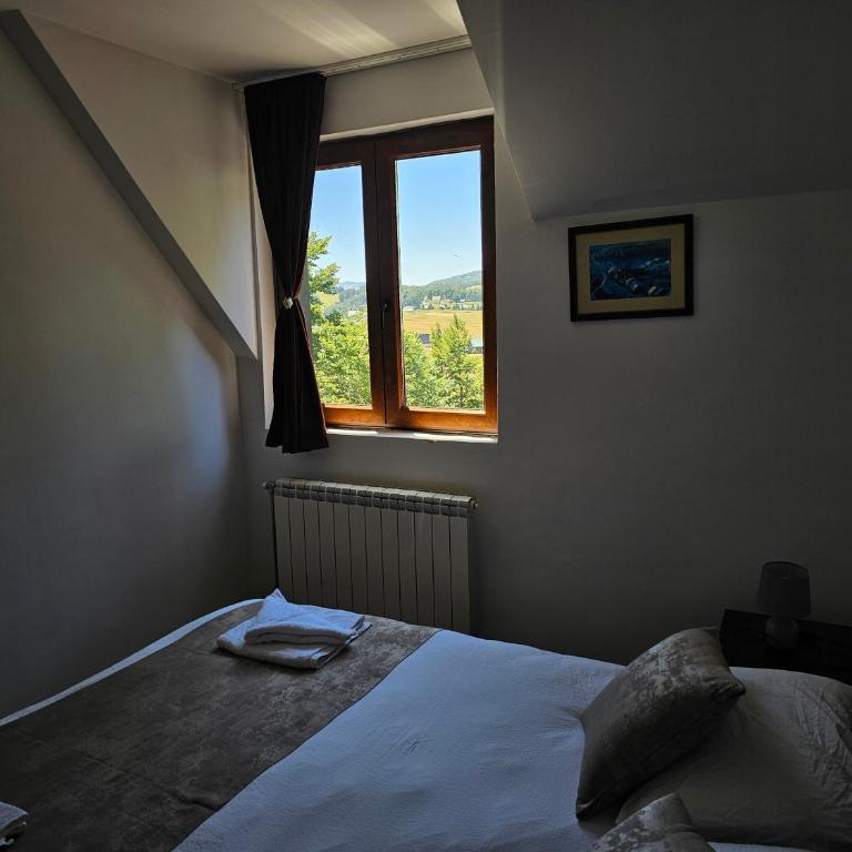 Gorska Vila Apartments - Apartment with Balcony - 6