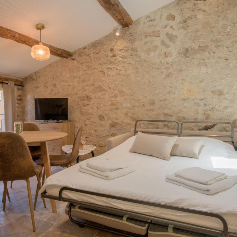 VALBONNE Maison cœur de village - Appartement en Duplex - 22