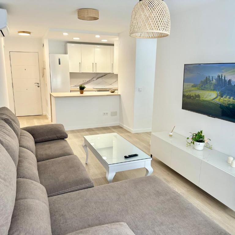 Coz living Malaga - Appartamento con 3 Camere da Letto - 1