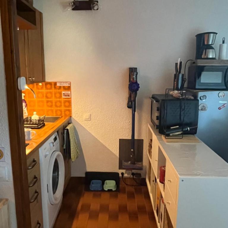 Appartement 4 couchages avec terrasse - Studio - Vue sur Montagne - 6