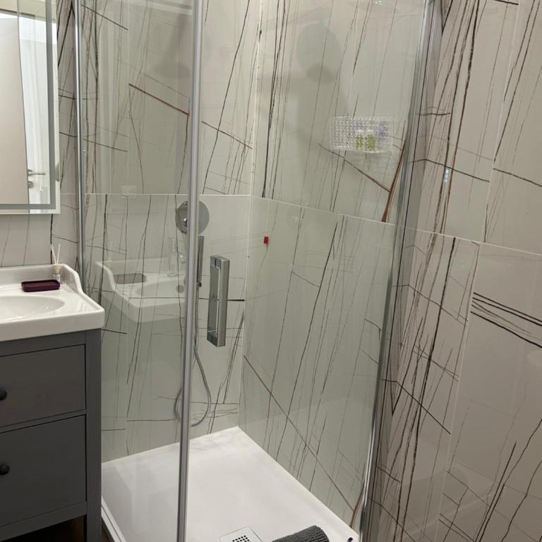 Wow Rome Home - Large Double Room - 7