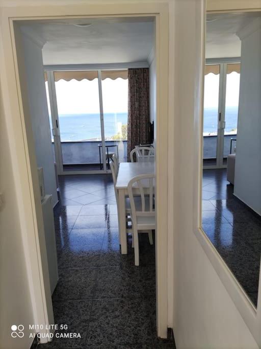 Luxury Sea View - Two-Bedroom Apartment - 3