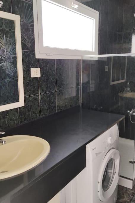 Luxury Sea View - Two-Bedroom Apartment - 15